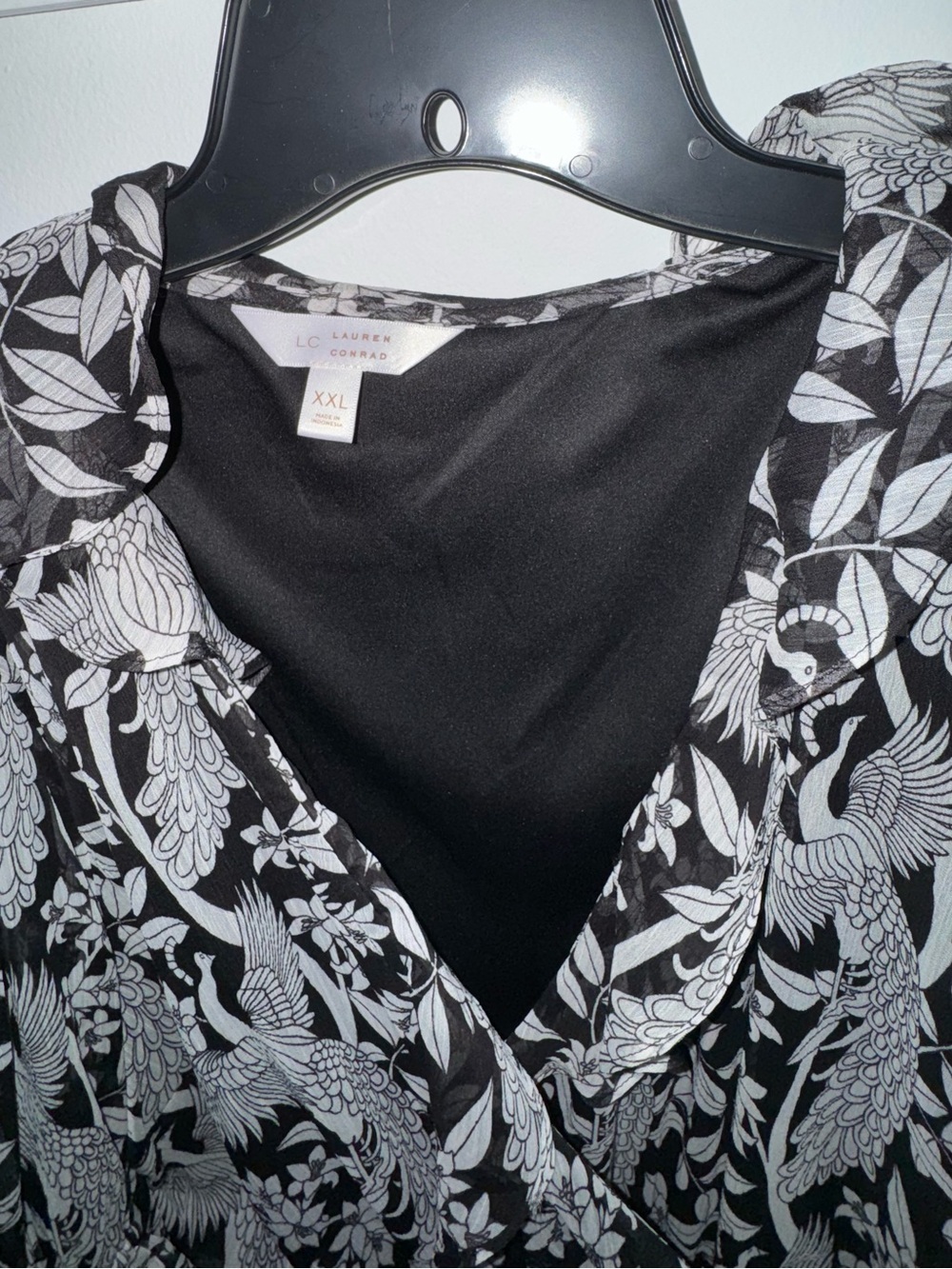 LC Lauren Conrad Black and White Floral Dress - Picture 2 of 8